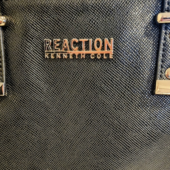 Kenneth Cole Reaction Anna Tote - Picture 5 of 8